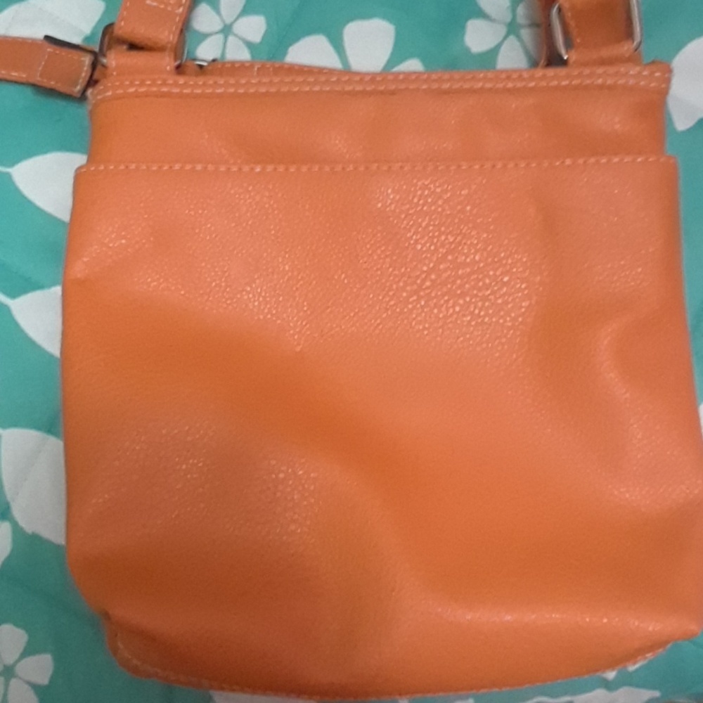 Purse - Picture 2 of 3